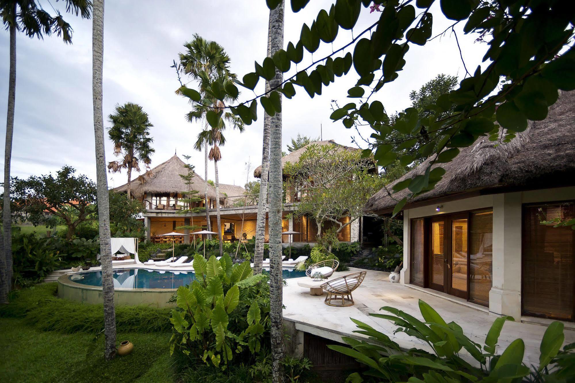Planta Boutique Resort Canggu  Ngoại thất bức ảnh